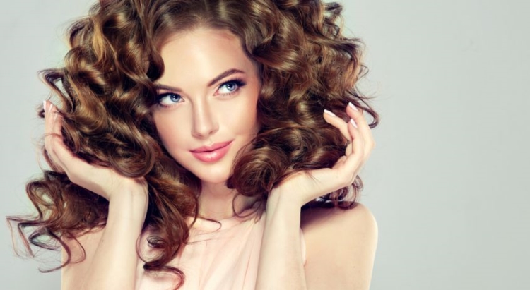 Come rendere i capelli voluminosi